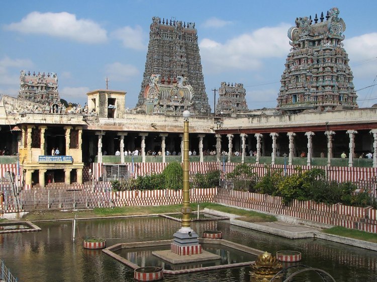 Meenakshi Amman temple - one of the best wonders of the world